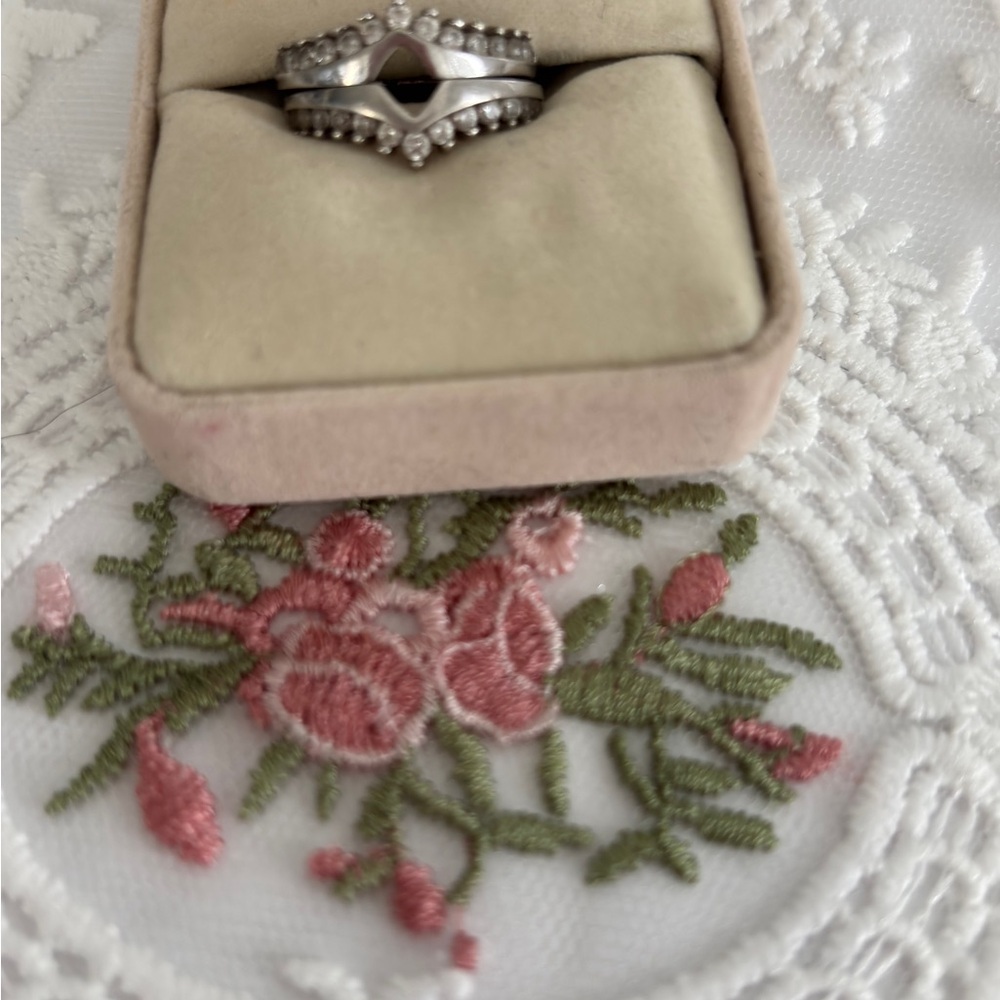 Elegant Sterling Silver Women's Ring Set